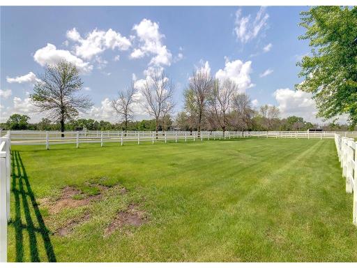 8069 180th Street E, Hastings, MN 55033