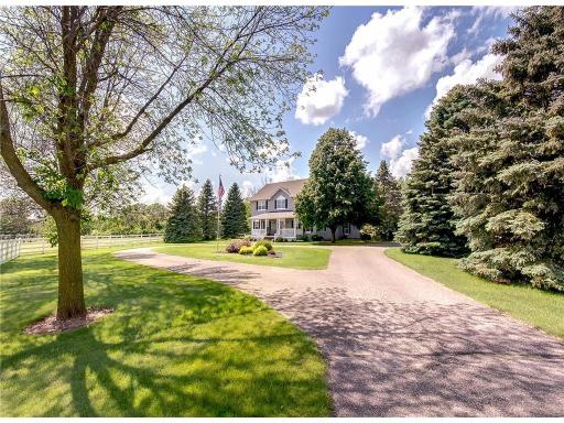 8069 180th Street E, Hastings, MN 55033