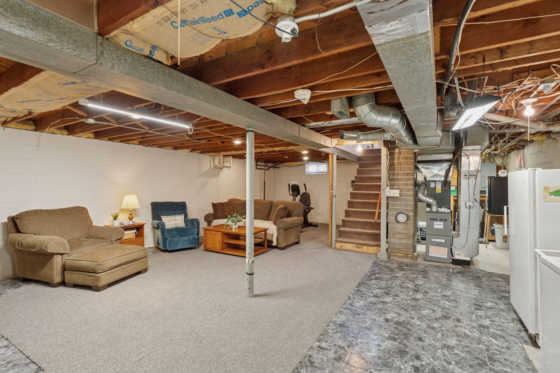 Over 700 sq ft of space in the basement, ready to be finished