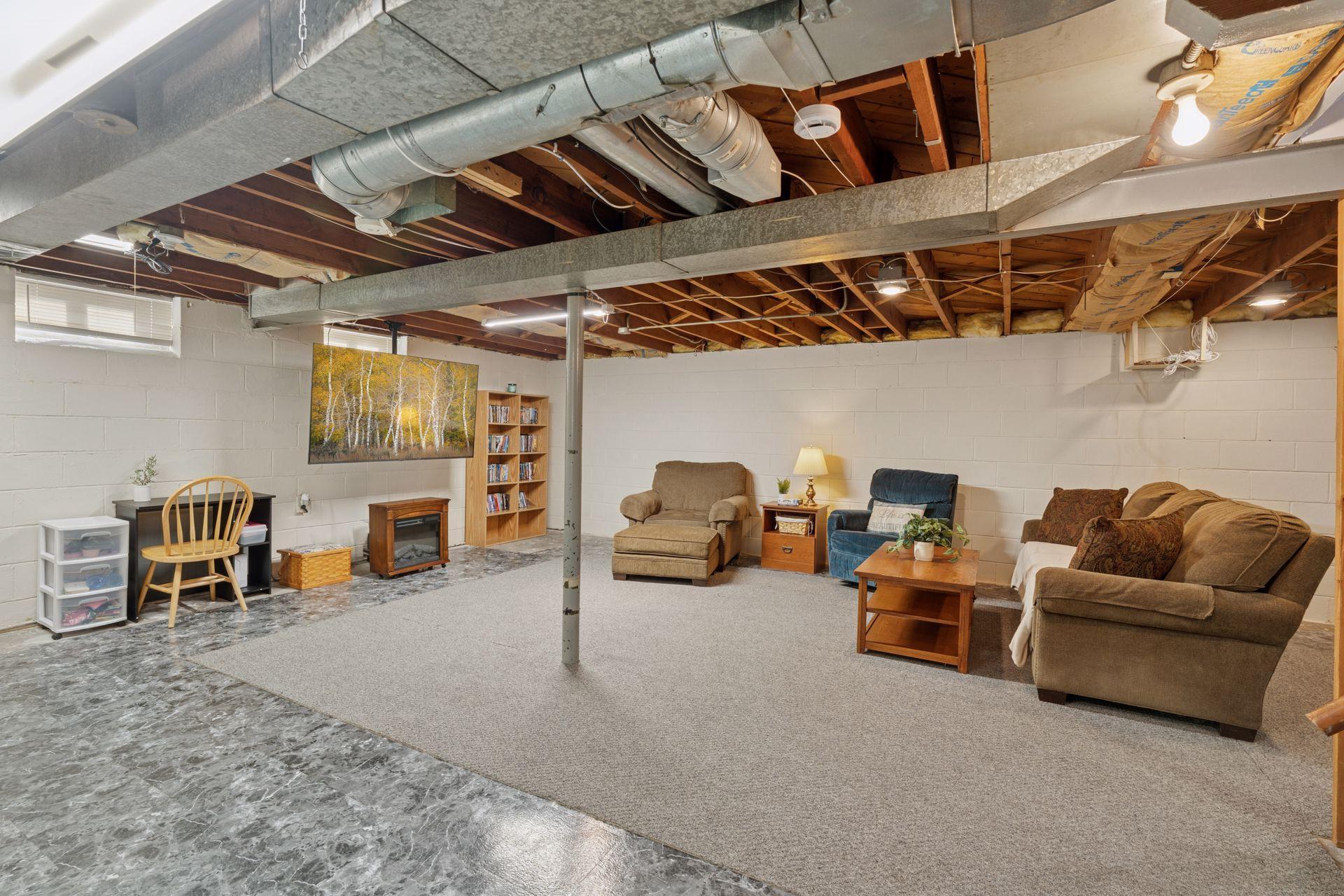 Over 700 sq ft of space in the basement, ready to be finished