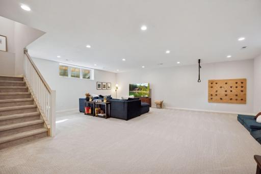 5028 Abbott Avenue S, Minneapolis, MN 55410