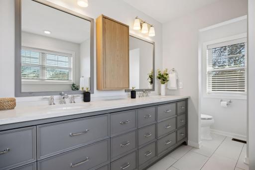 5028 Abbott Avenue S, Minneapolis, MN 55410