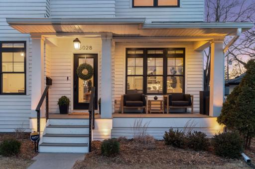Amazing Front Porch to Welcome your Neighbors!