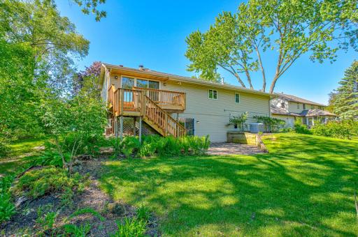 233 Grandview Avenue W, Saint Paul, MN 55113