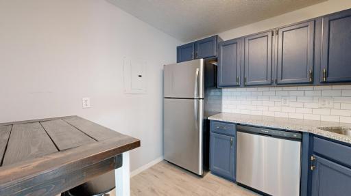 2120 Ridge Drive, 21, Saint Louis Park, MN 55416