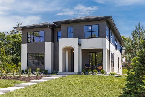 5925 Chowen Avenue S, Edina, MN 55410