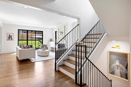 5925 Chowen Avenue S, Edina, MN 55410