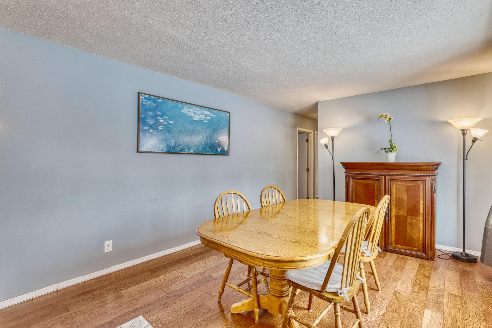 Main level dining room