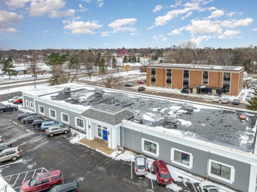 1781 County Road B W, Saint Paul, MN 55113
