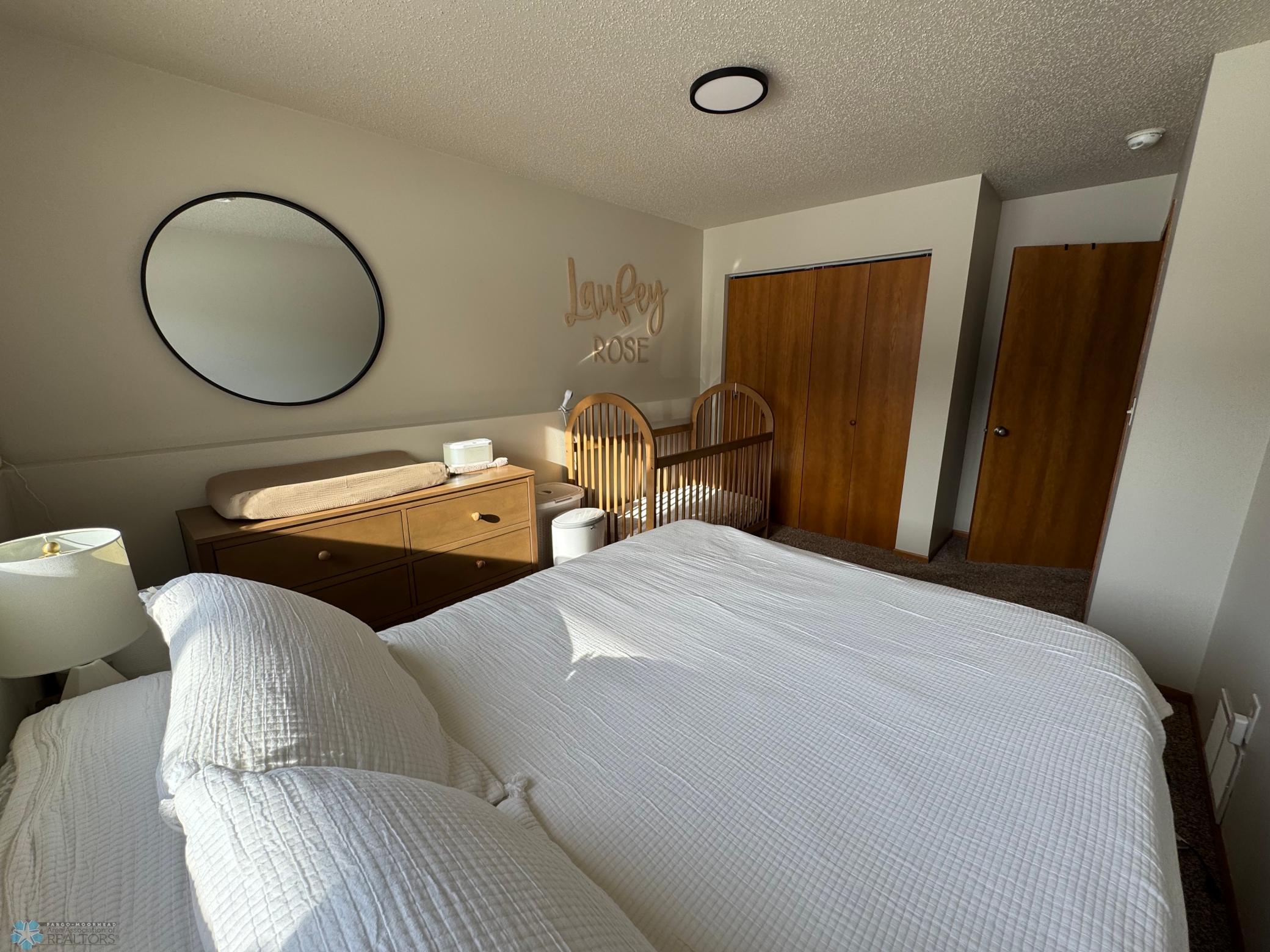 17. Bedroom 2.2.jpeg