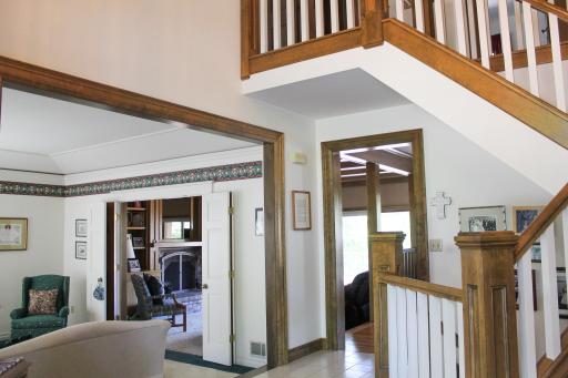 15802 Nursery Drive, Minnetonka, MN 55345