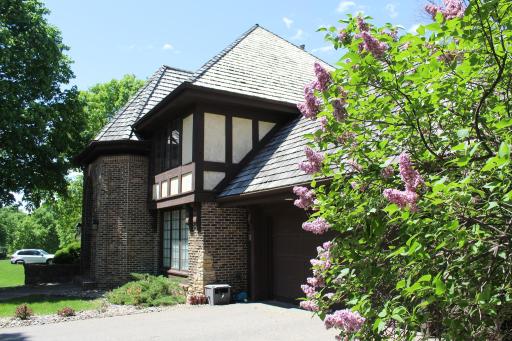 15802 Nursery Drive, Minnetonka, MN 55345