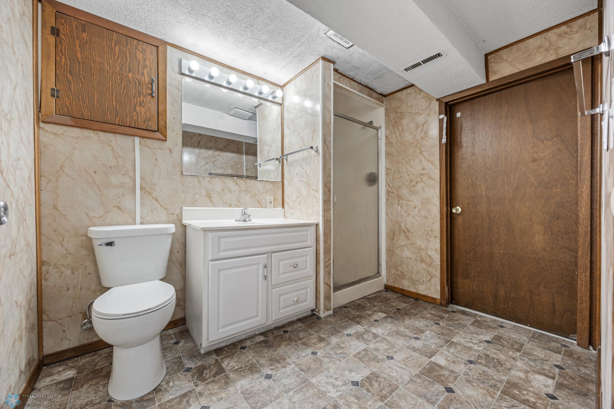 Bathroom 2