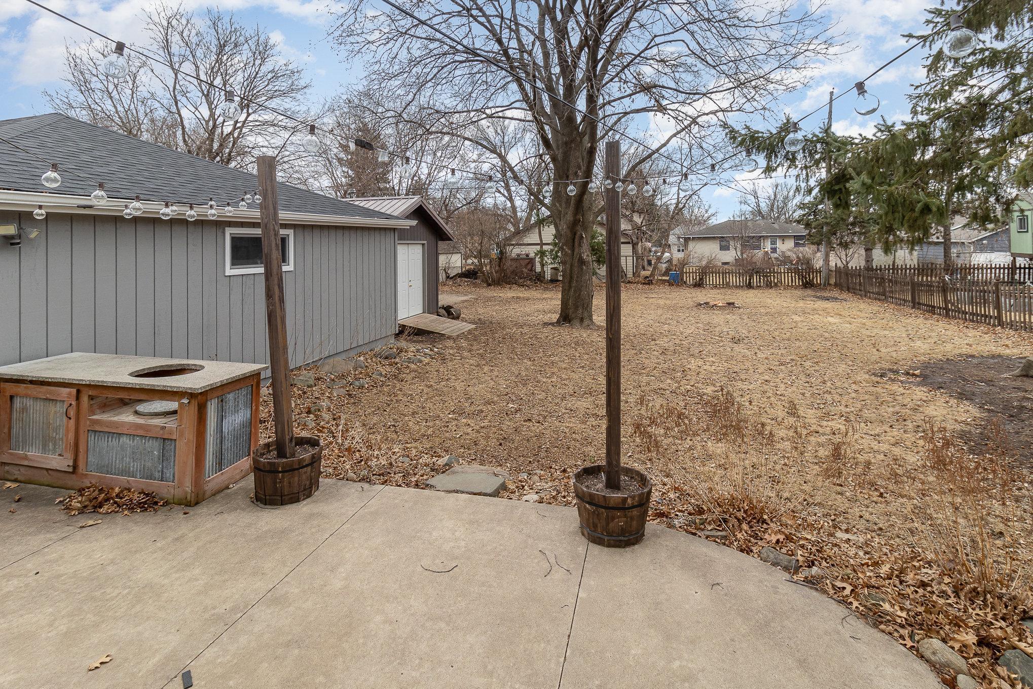 Ohh la la. This patio is going to be a favorite space when the weather warms up!