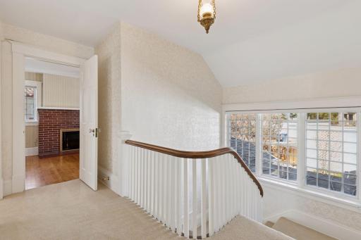 2508 W Lake Of The Isles Parkway, Minneapolis, MN 55405