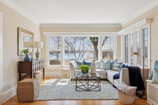 2508 W Lake Of The Isles Parkway, Minneapolis, MN 55405