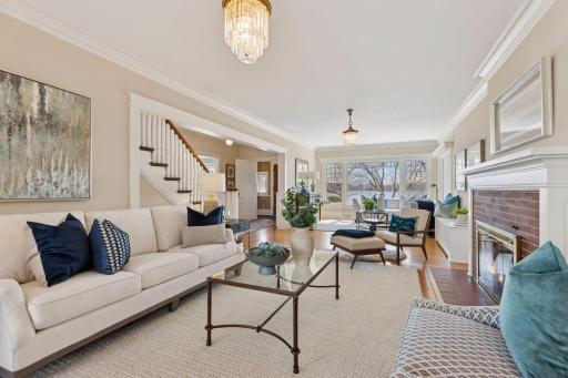 2508 W Lake Of The Isles Parkway, Minneapolis, MN 55405