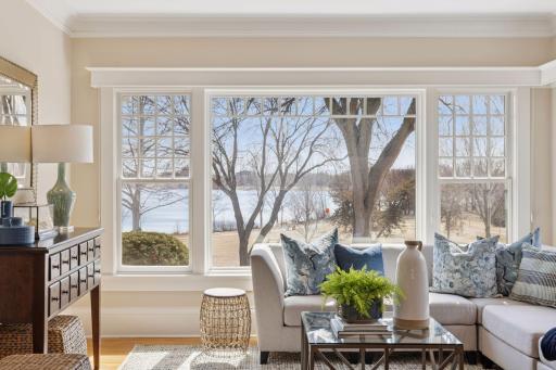 2508 W Lake Of The Isles Parkway, Minneapolis, MN 55405