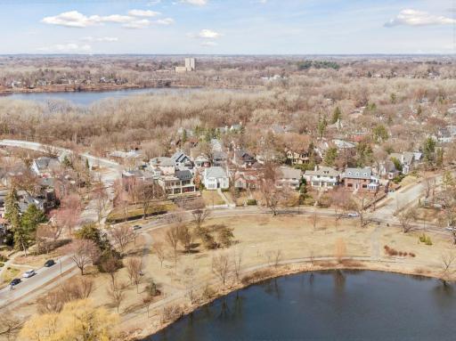 2508 W Lake Of The Isles Parkway, Minneapolis, MN 55405