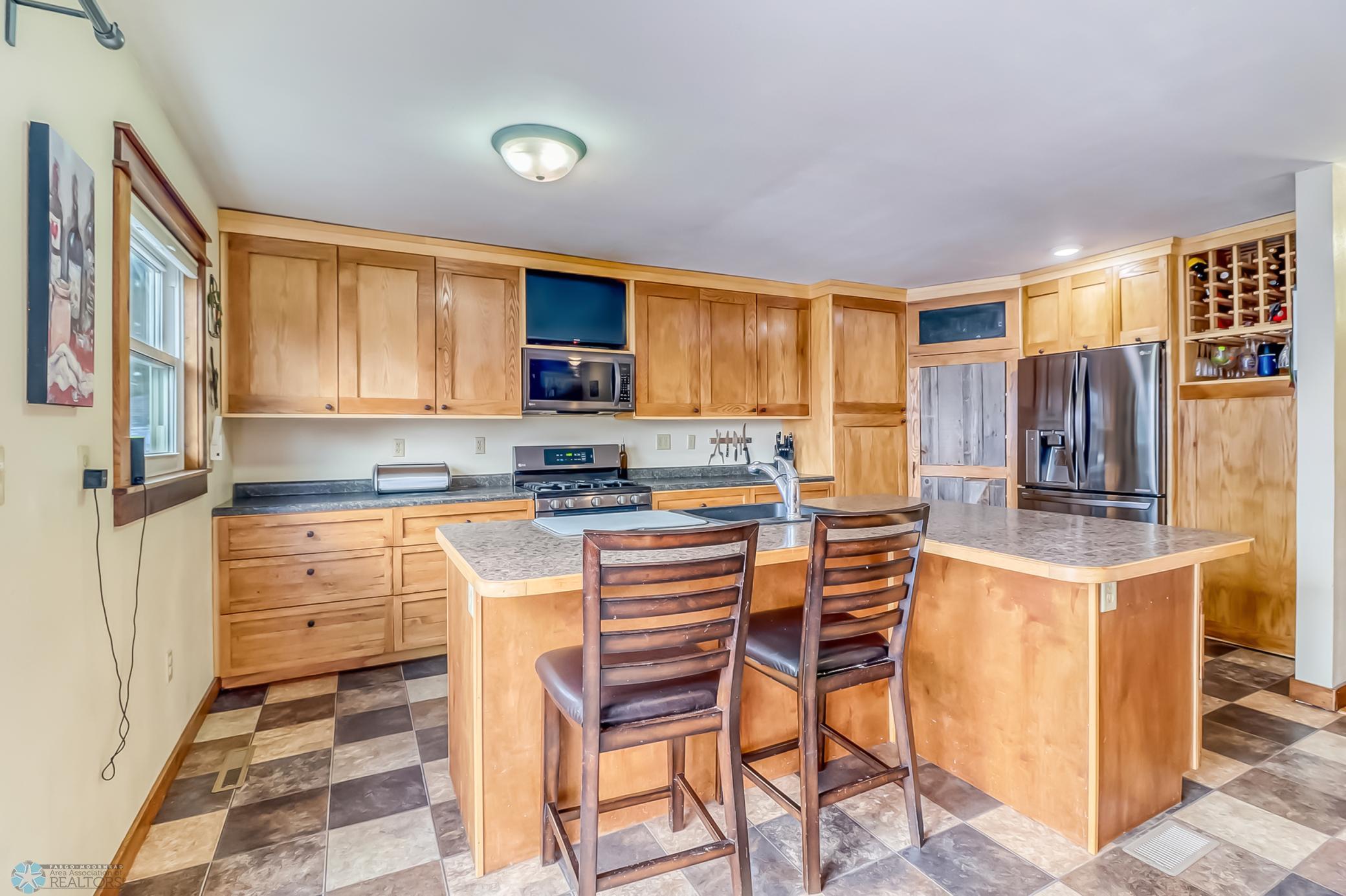 Kitchen1_2.jpg