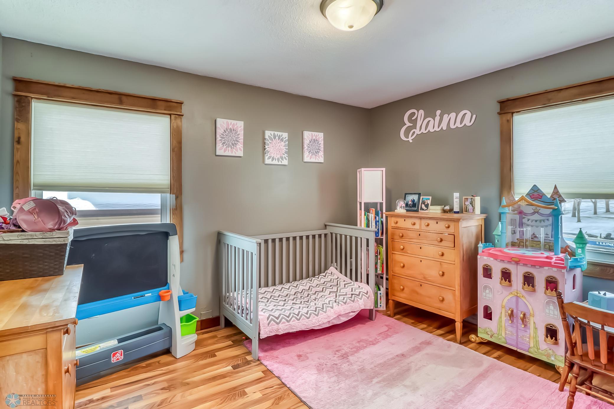 Bedroom1_1.jpg