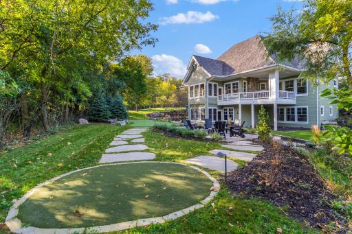 1180 Garden Court N, Mound, MN 55364