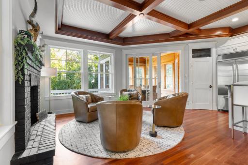 1180 Garden Court N, Mound, MN 55364