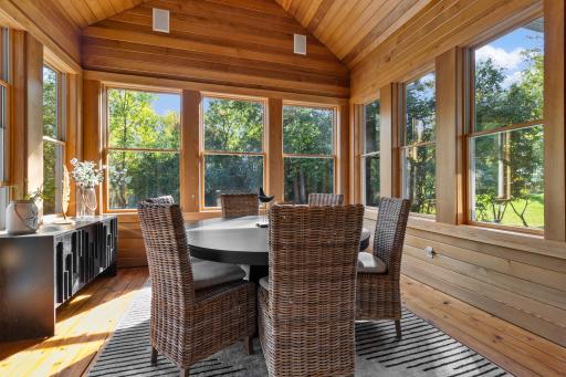 1180 Garden Court N, Mound, MN 55364
