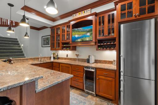 1180 Garden Court N, Mound, MN 55364