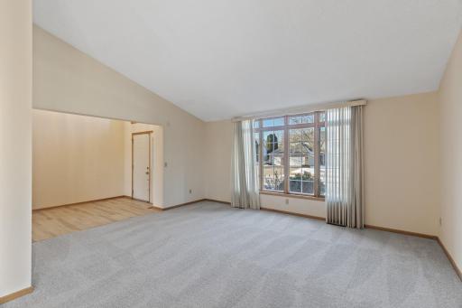 9101 Cambridge Road, Saint Paul, MN 55125