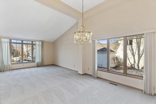 9101 Cambridge Road, Saint Paul, MN 55125