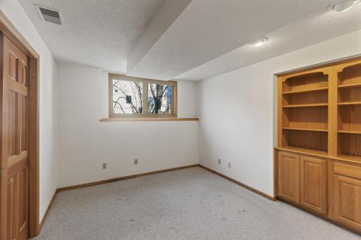 9101 Cambridge Road, Saint Paul, MN 55125