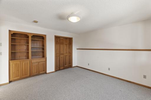 9101 Cambridge Road, Saint Paul, MN 55125