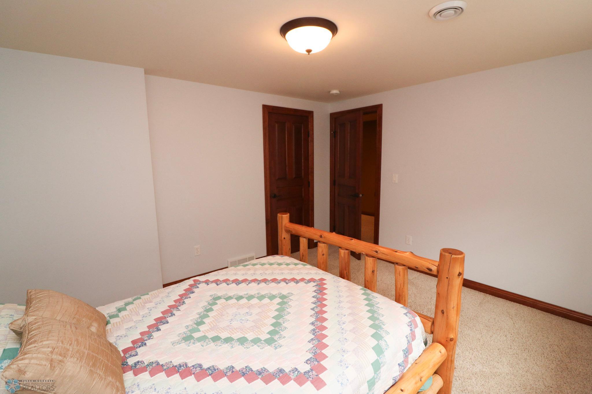 5th bedroom