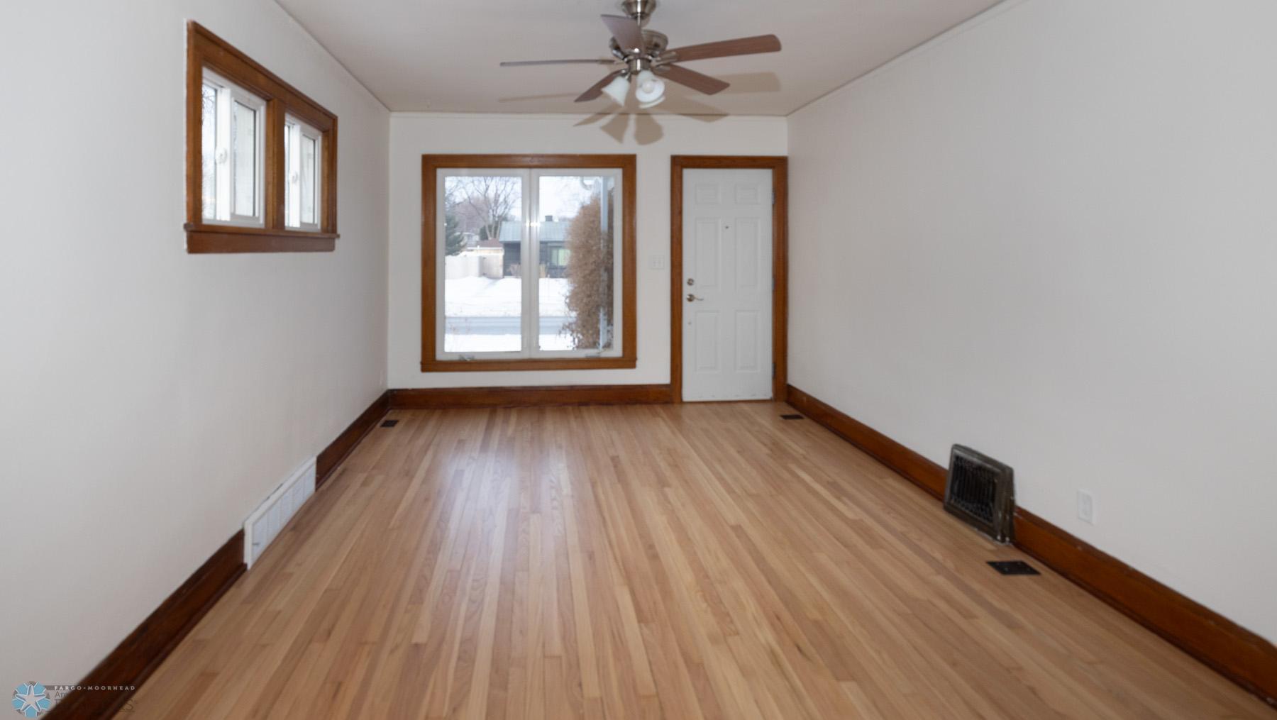 Living/Dining Area