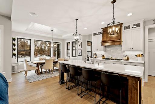 2923 County Road 101 S, Wayzata, MN 55391