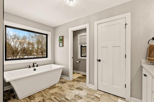 2923 County Road 101 S, Wayzata, MN 55391