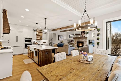 2923 County Road 101 S, Wayzata, MN 55391