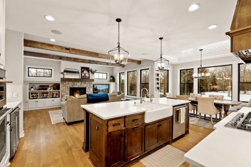 2923 County Road 101 S, Wayzata, MN 55391