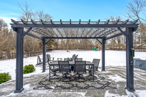 2923 County Road 101 S, Wayzata, MN 55391