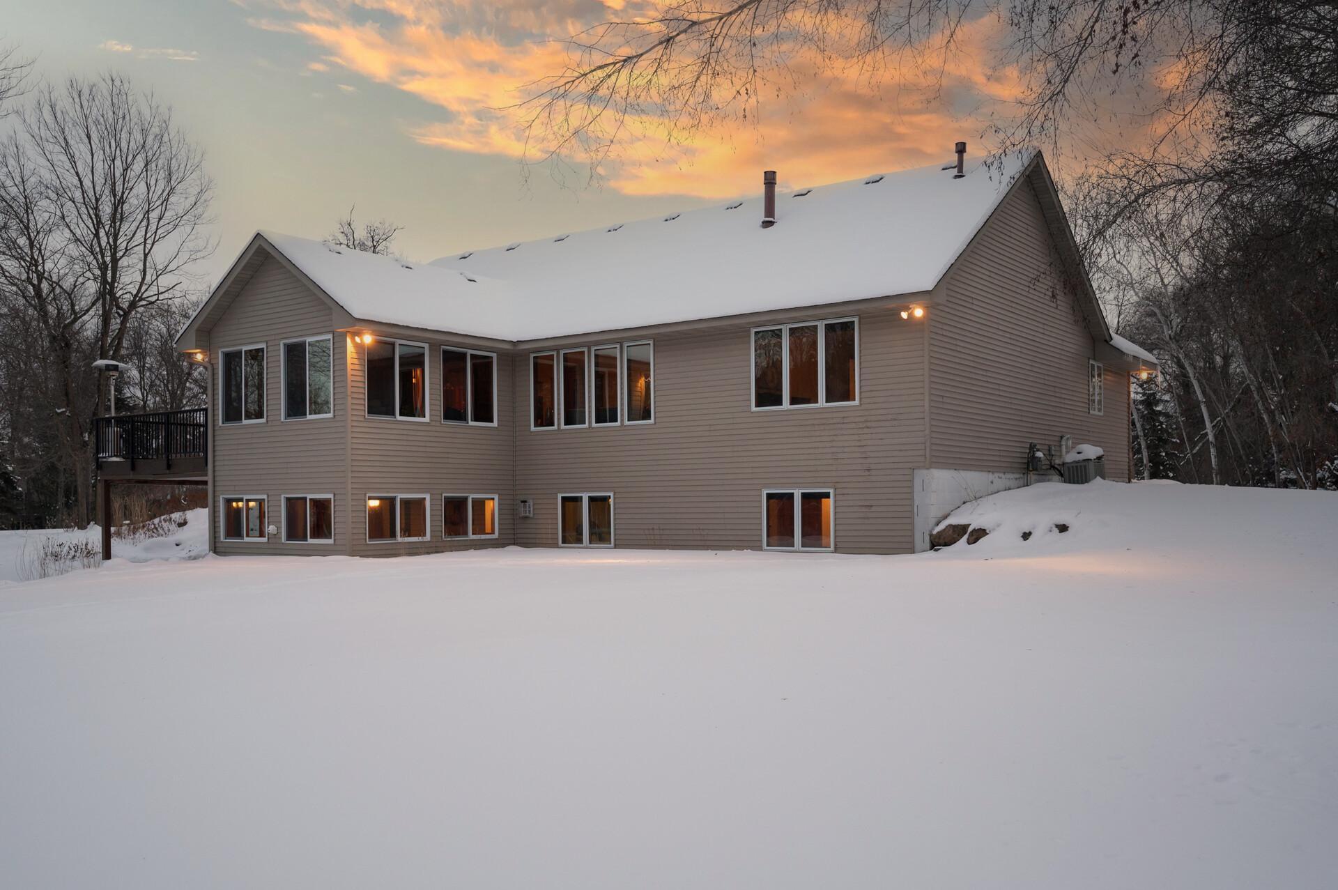 So many rooms with views of nature!