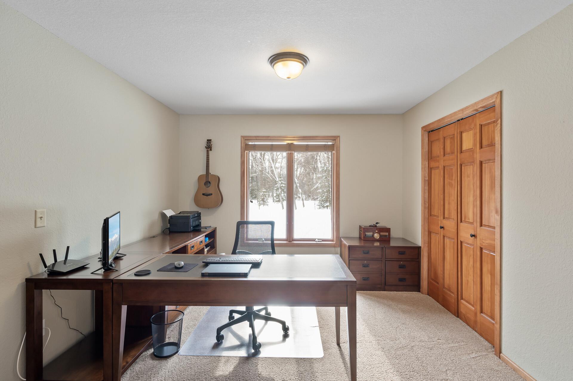 Office/Bonus space next to the kitchen