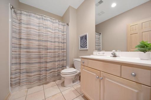 3489 Siems Court, Arden Hills, MN 55112