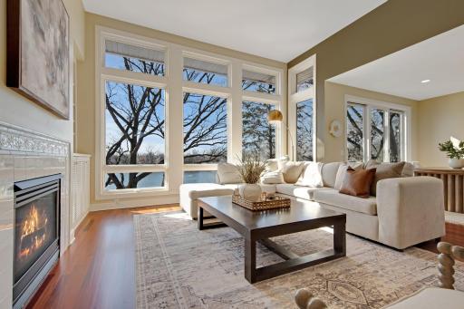 3489 Siems Court, Arden Hills, MN 55112