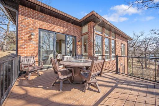 3489 Siems Court, Arden Hills, MN 55112