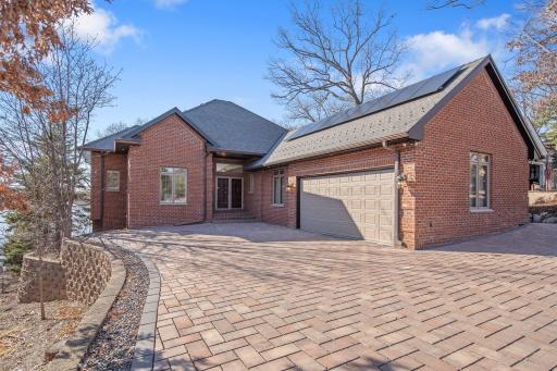 3489 Siems Court, Arden Hills, MN 55112
