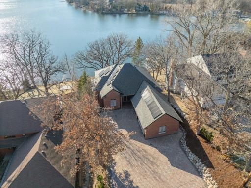 3489 Siems Court, Arden Hills, MN 55112