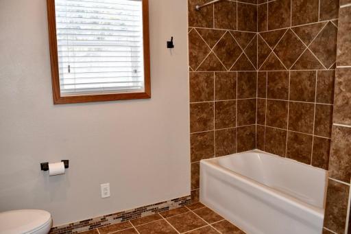 1510 Cartway Drive, Thief River Falls, MN 56701