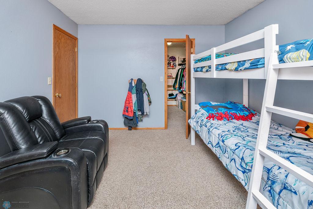Spacious room with WIC