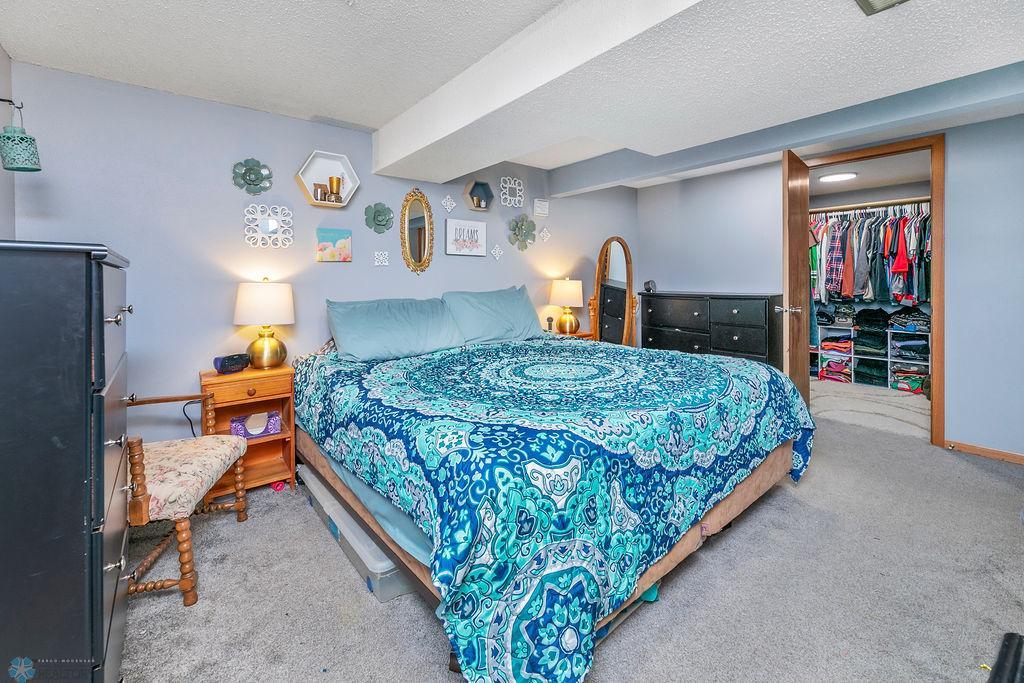 Bonus/Flex Room w/ large WIC
